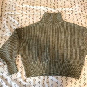 Sage green knit sweater H&M